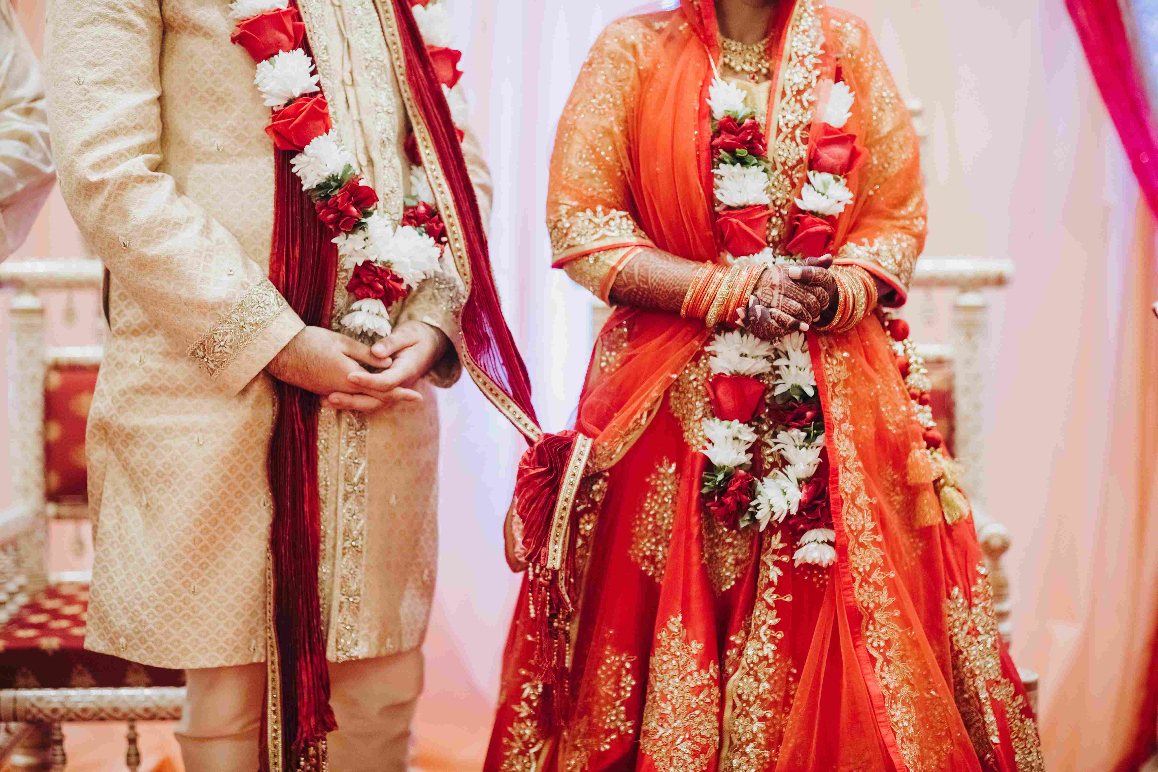 Mid-Scale Wedding